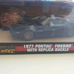 PONTIAC FIREBIRD COURS APRES MOI SHERIF AVEC BOUCLE CEINTURE JADA TOYS 1/24