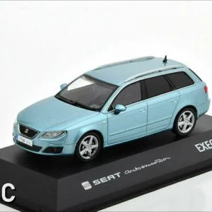 Seat Exeo St Bleu Pale année 2009 A 2012 echelle 1/43