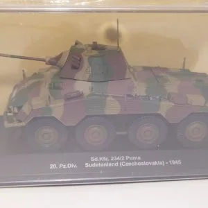 SD.KFZ. 234/2 PUMA 20.PZ.DIV. SUDETENLAND (Czechoslovakia) 1945 1/43