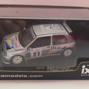 RENAULT CLIO MAXI pilote #21 P.BUGALSKI - J P .CHIARONI TOUR DE CORSE 1995 1/43 IXO